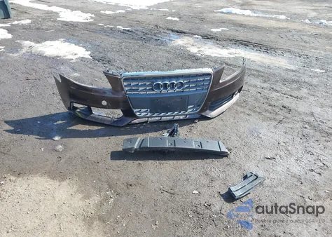 2011 Audi A4 2.0T Premium z USA, uszkodzony, nr VIN WAUSFAFL2BA080877